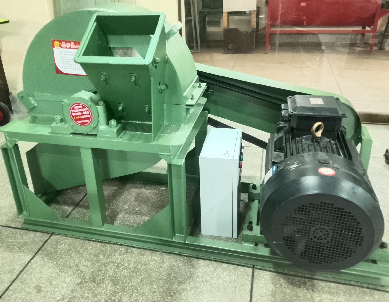 Wood Crusher Machine