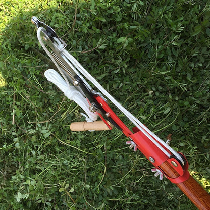 Telescoping Pole Saw with Center Cut Pruner